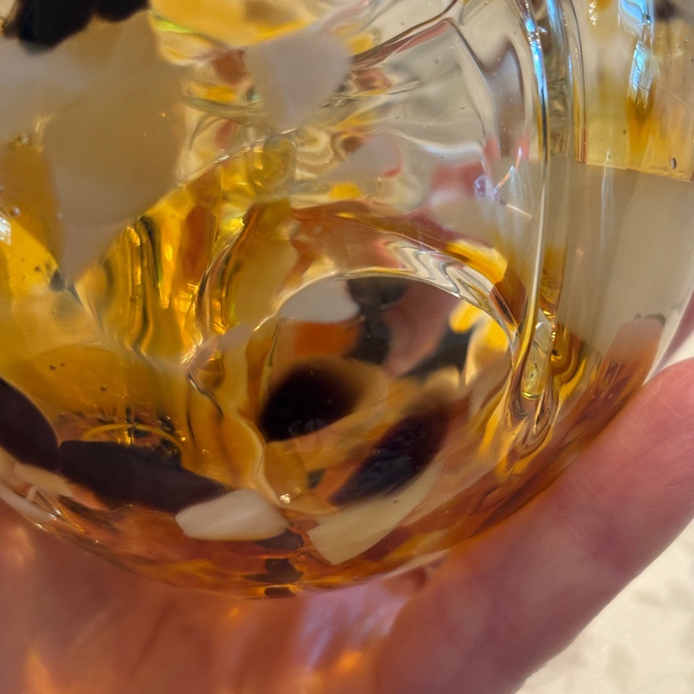 Pair of hand blown Witches Balls - Picture 5 of 9